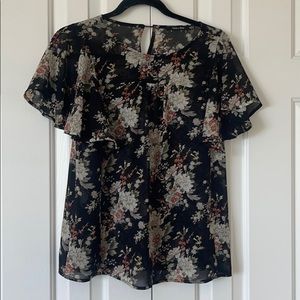 Short sleeve blouse
